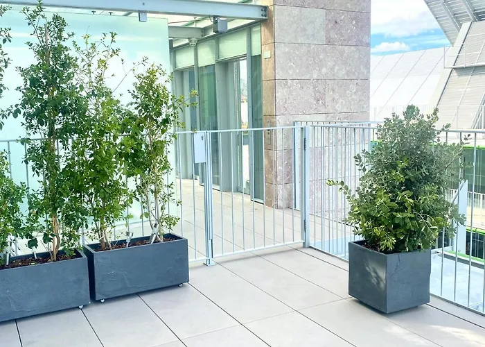 Penthouse With Stunning River Views